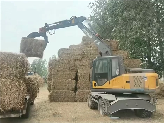 寶鼎110加長臂抓木機.png