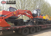 寶鼎80輪式挖掘機(jī)發(fā)車新疆